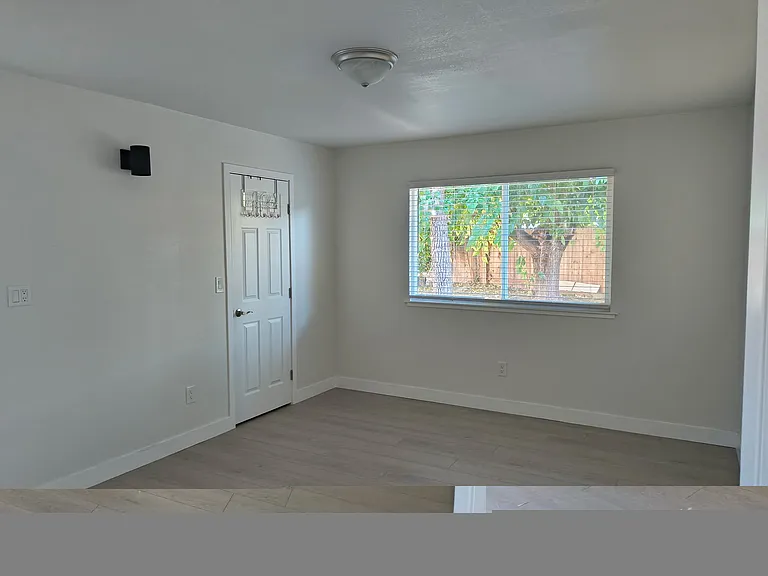 2830 Cochise Ct #A — Photo 11