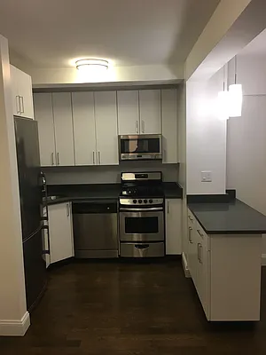 Rented by Solil Management | media 2