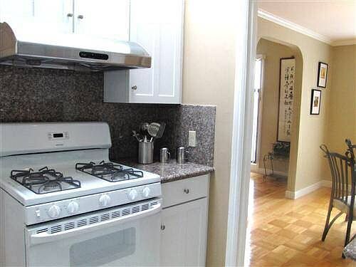 3rd image of 1758 33rd Ave