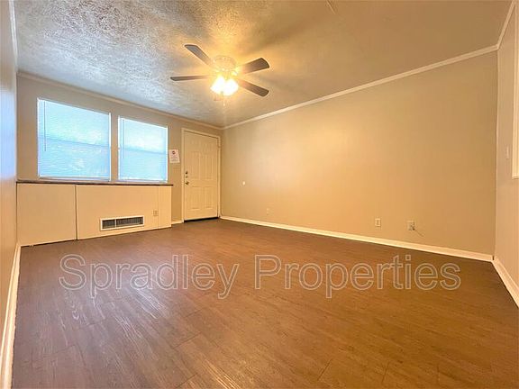 3rd image of 608 John Paul Jones Dr APT 153