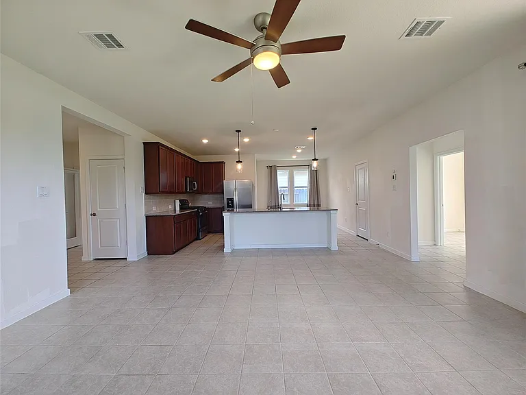 7802 Winter Hawk Cir — Photo 6