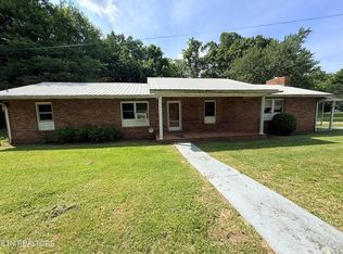 331 White Oak St, Jamestown, TN 38556
