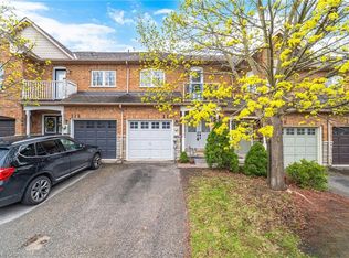 116 Dominion Gardens Dr, Halton Hills, ON L7G 6B4