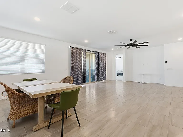 4650 W Gilbert Ct — Photo 6