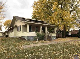 105 S 2nd St, Mayetta, KS 66509