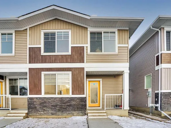 14 W Belvedere Cmn SE, Calgary, AB T2A 7G8