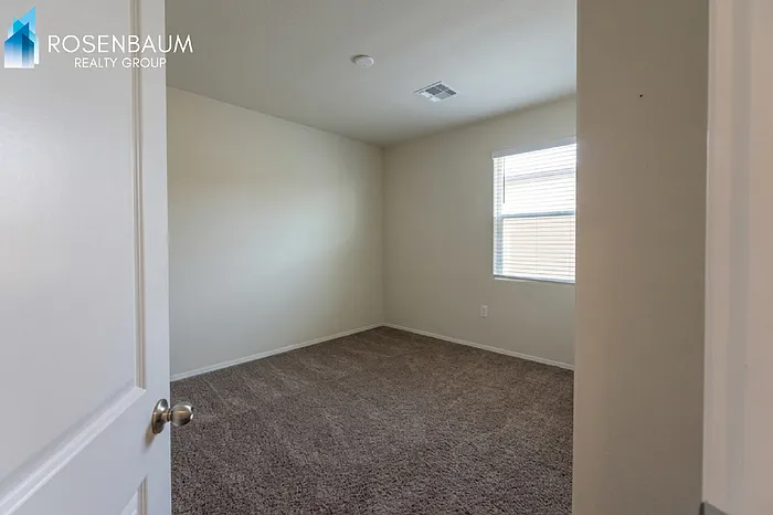 2431 S 46th St — Photo 7