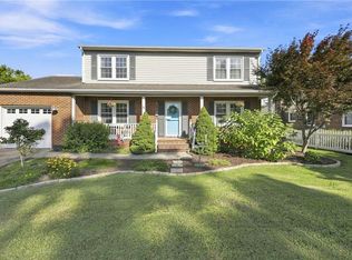8 Fort Worth St, Hampton, VA 23669