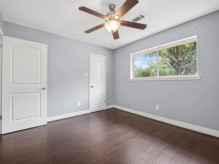 7111 Halfpenny Rd — Photo 29