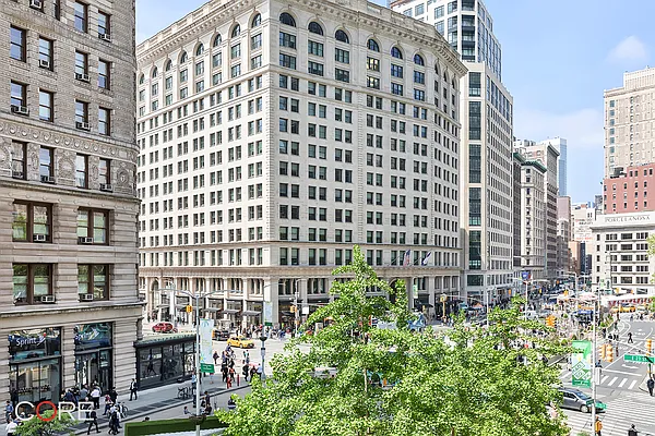 Rented by CORE | media 19