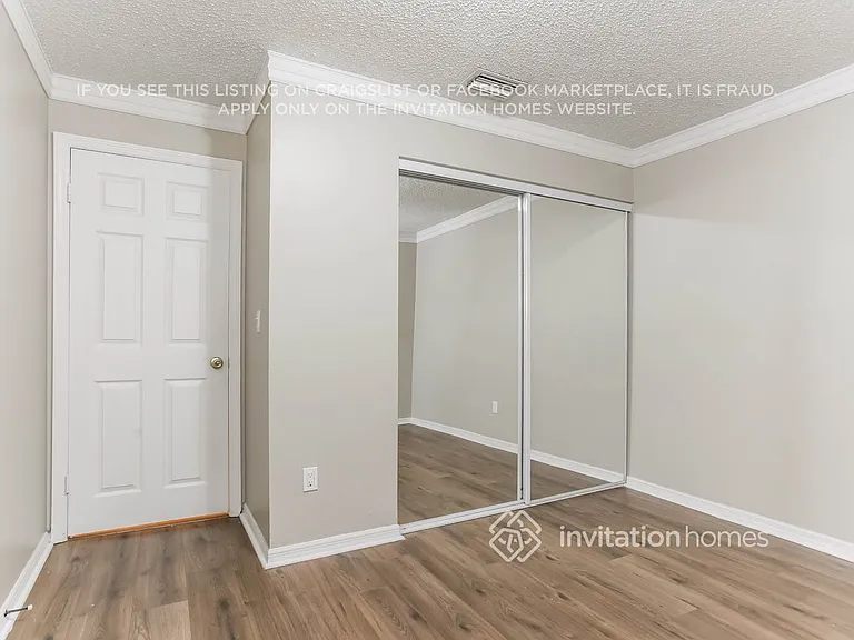 631 Royal Palm Way — Photo 14