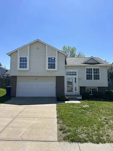 15311 Young St Photo 1