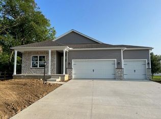 276 Shady Hollow Dr, Commercial Point, OH 43116