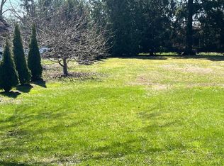 24 & 25 HIAWATHA DRIVE, Kansasville, WI