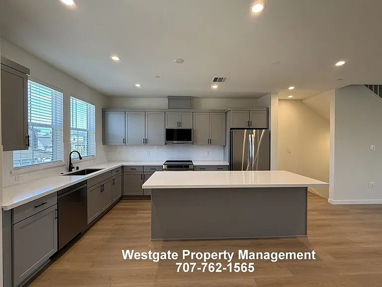 209 Wellness Way — Photo 7