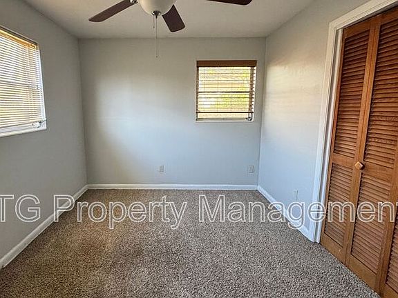 4th image of 211 9th St N APT 5