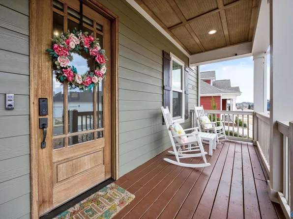 1212 Smooth Stone Trl, Huntsville, AL 35806