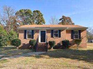 600 Peaceful Glen Rd, Charlotte, NC 28273
