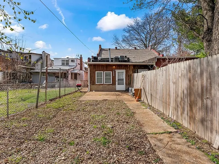 7908 Minnesota Ave #7908 — Photo 5