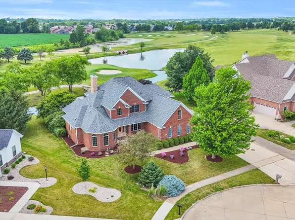 2635 Muirfield Pl, Urbana, IL 61802