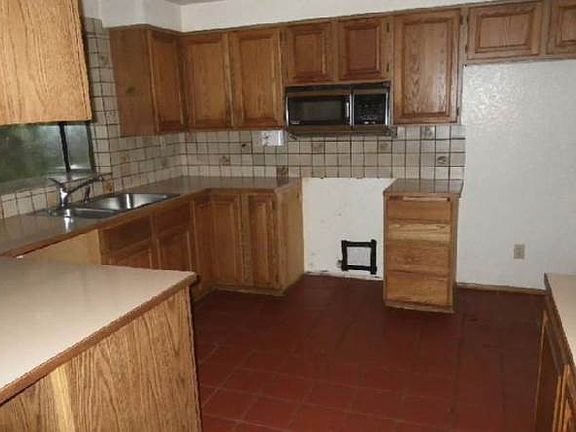 2nd image of 11628 325th Ave NE