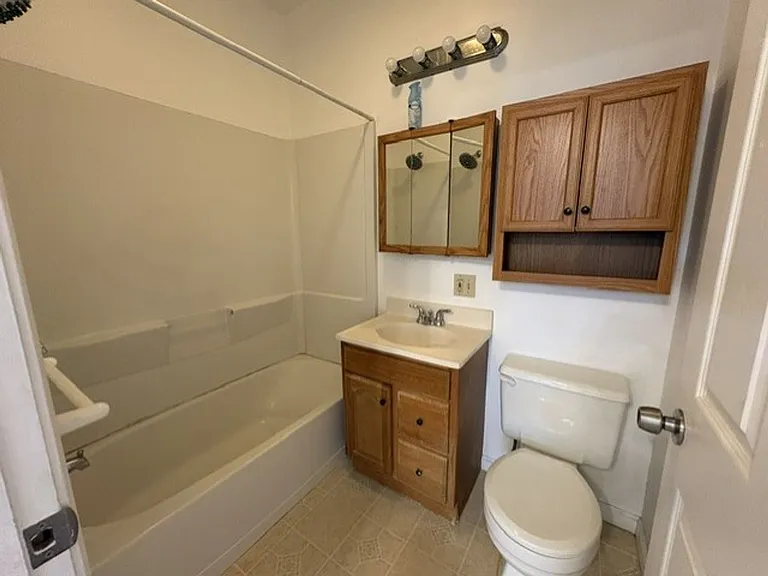 631 Viewpoint Ave — Photo 6