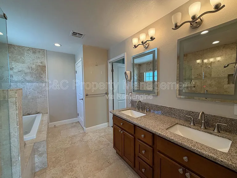 4981 Dassco Ct — Photo 11