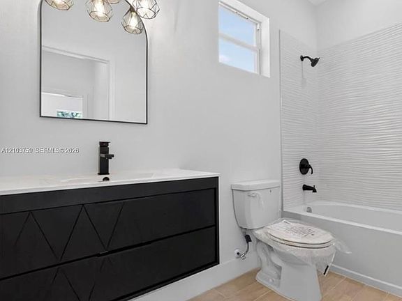 5th image of 2908 52nd St W