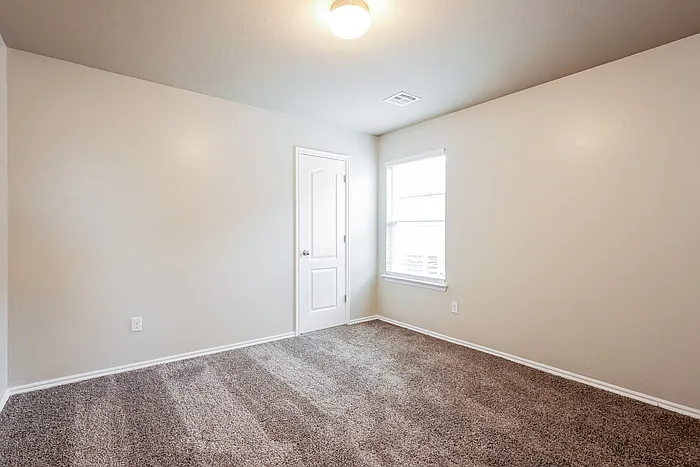 9612 Evie Dr — Photo 12