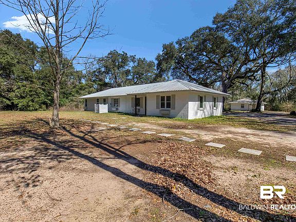 2nd image of 5265 Travis Rd