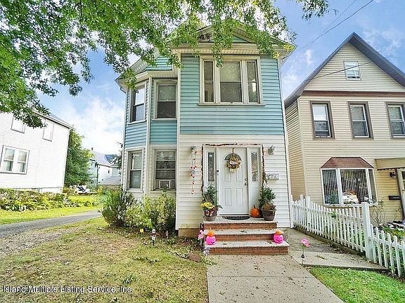 2nd image of 106 Hatfield Pl