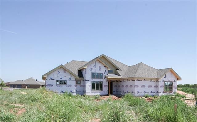 2nd image of 102 Alex Way