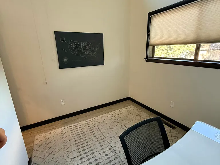 2803 N Carefree Cir — Photo 15