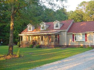 2080 Spring Garden Rd, New Bern, NC 28562