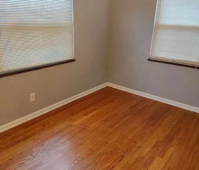 465 Huntmere Dr — Photo 13