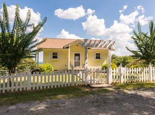 52 Old Bethel Rd, Fayetteville, TN 37334