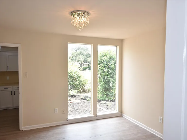 14410 Muirfield Ln — Photo 11
