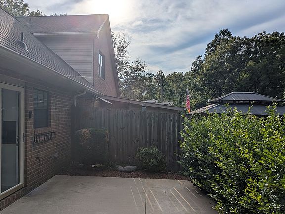 2nd image of 204 W 18th St #1