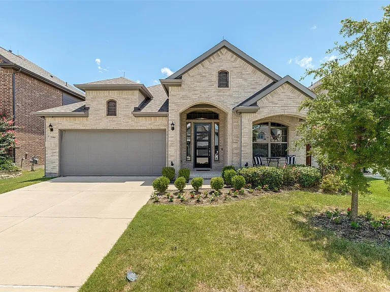 5304 Babcock Rd — Photo 1