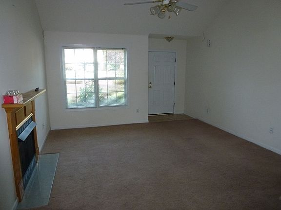 3rd image of 2257 Kestrel Dr