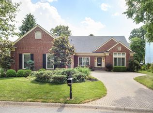 6110 Regal Springs Dr, Louisville, KY 40205