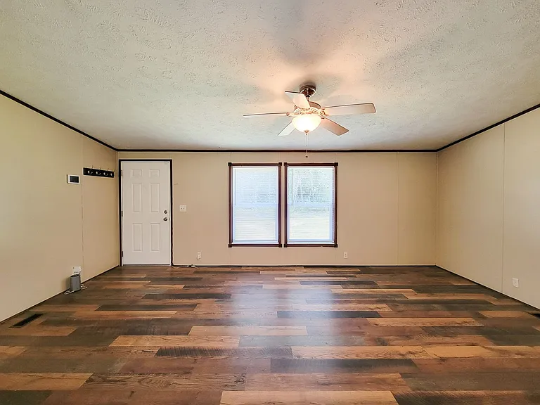 10754 S Lake Shore Dr — Photo 5