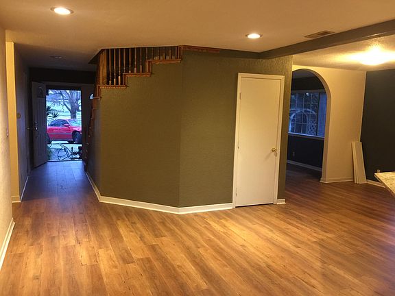 informal living area next to the kitchen