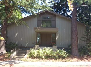 630 38th Ave, Seattle, WA 98122