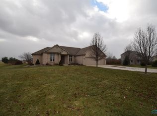5940 Corduroy Rd, Oregon, OH 43616