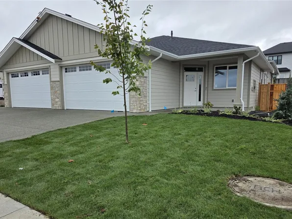 343 Arizona Dr #3, Campbell River, BC V9H 1V3