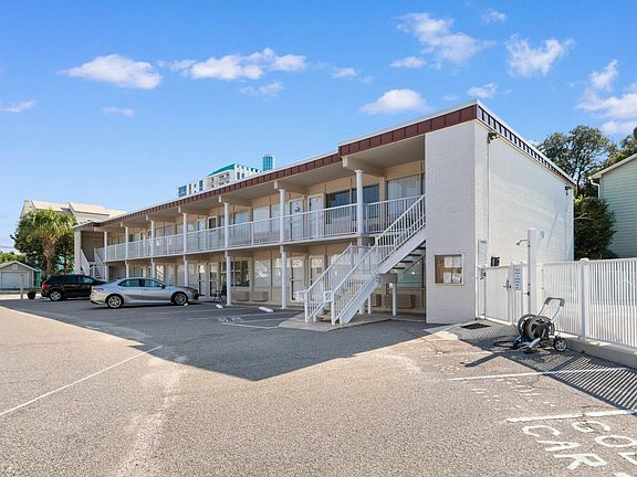 2nd image of 2204 Perrin Dr. #29