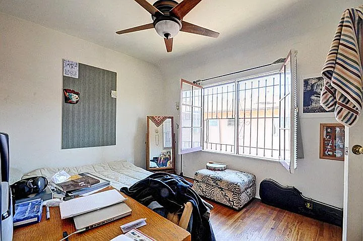 5418 Harold Way #5418 — Photo 9