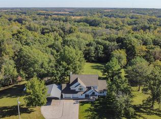 27632 State Highway 3, Godfrey, IL 62035