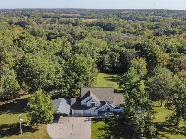 27632 State Highway 3, Godfrey, IL 62035